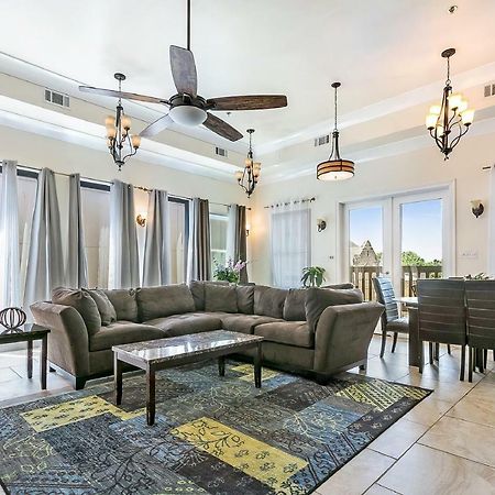 Spacious 4Br Condo On Carondelet Near All Hot Spo Ню Орлиънс Екстериор снимка
